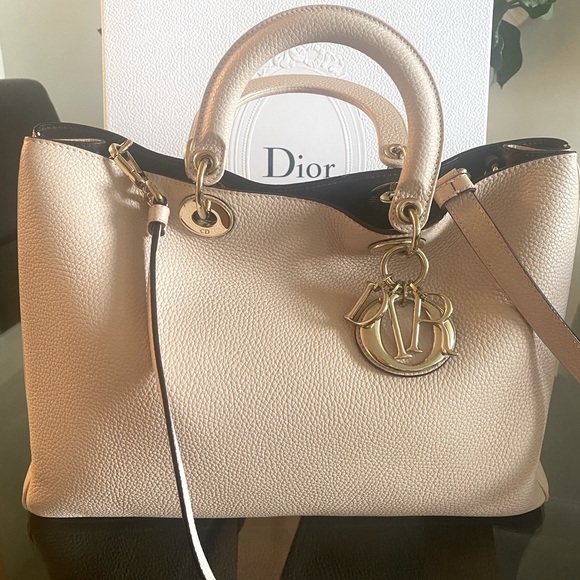 DIOR 💗 BLUSH PINK DORISSIMO LARGE TOTE - Picture 3 of 8
